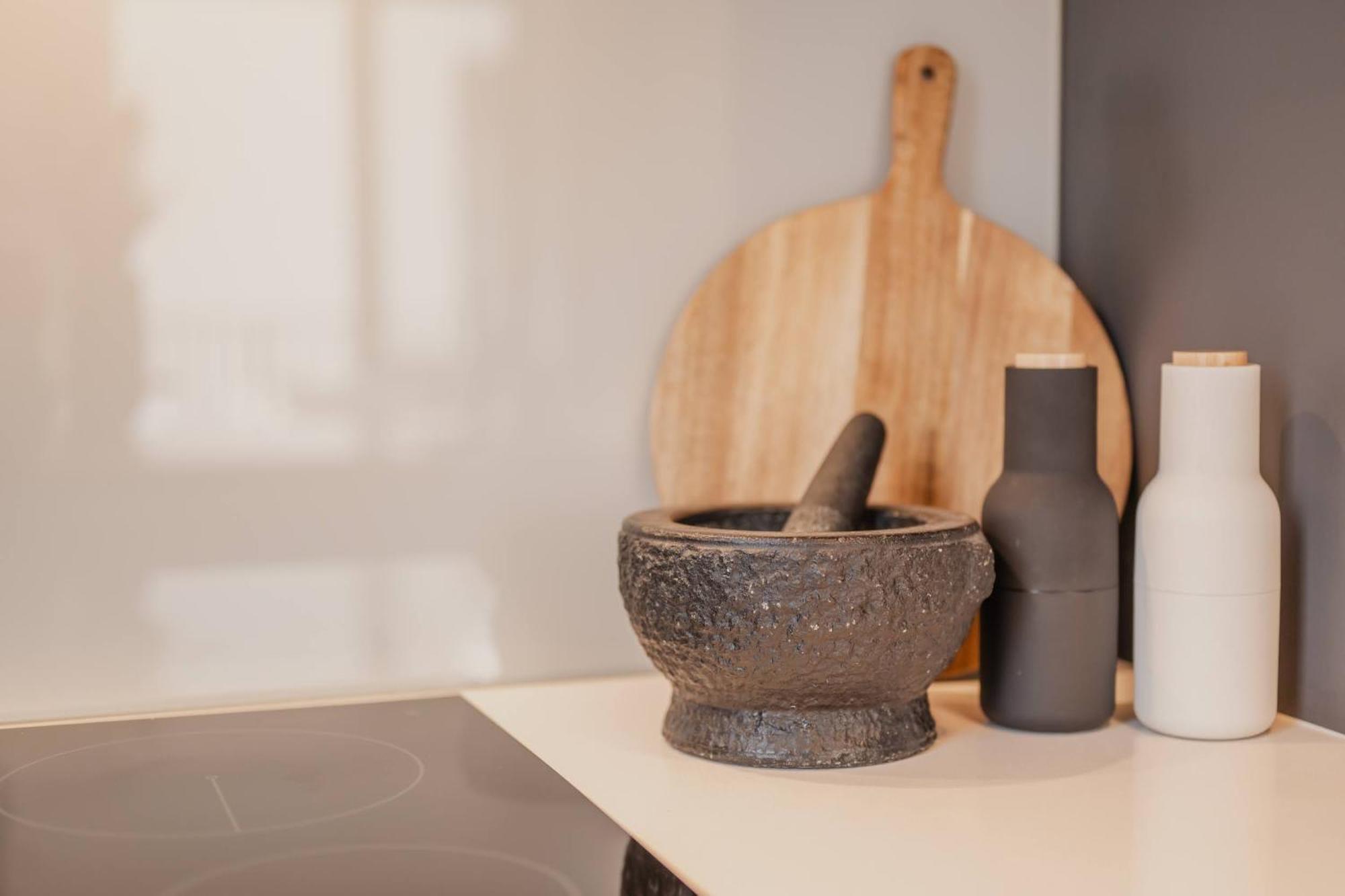 Chic And Contemporary Living At Cambridge Terrace Villa Christchurch Exteriör bild