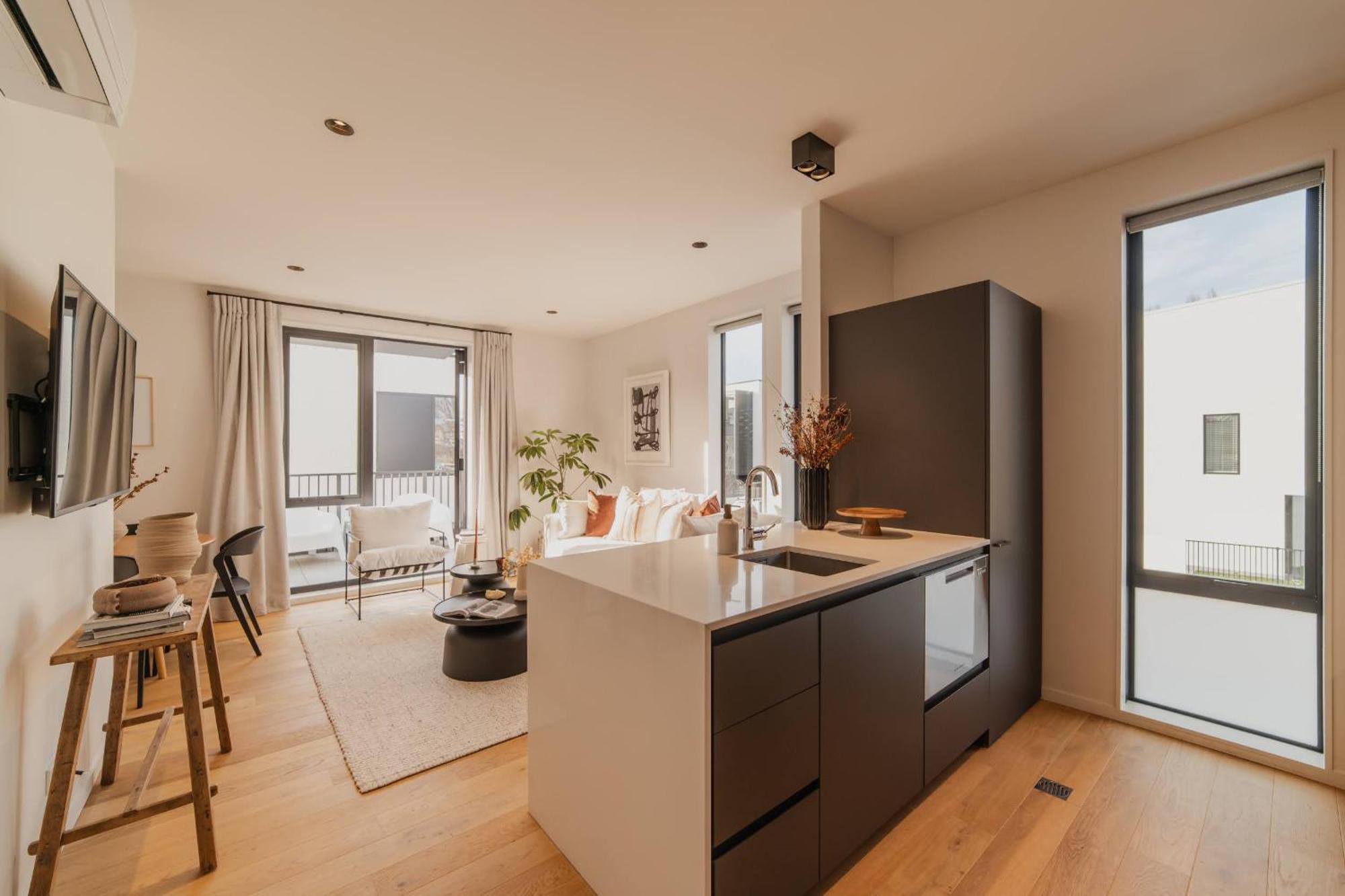 Chic And Contemporary Living At Cambridge Terrace Villa Christchurch Exteriör bild