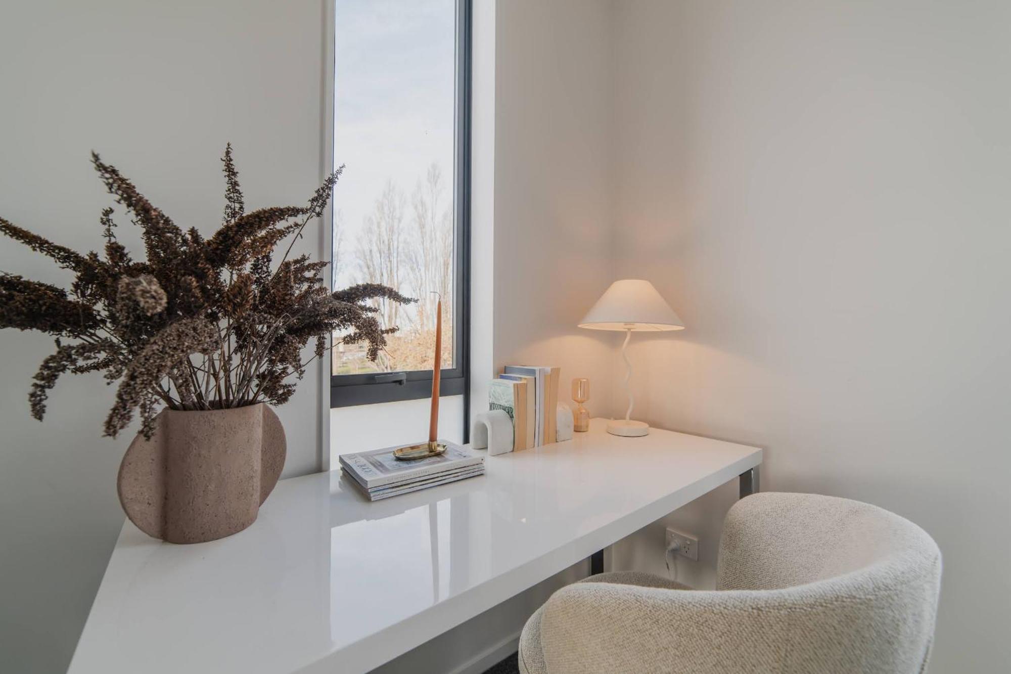 Chic And Contemporary Living At Cambridge Terrace Villa Christchurch Exteriör bild
